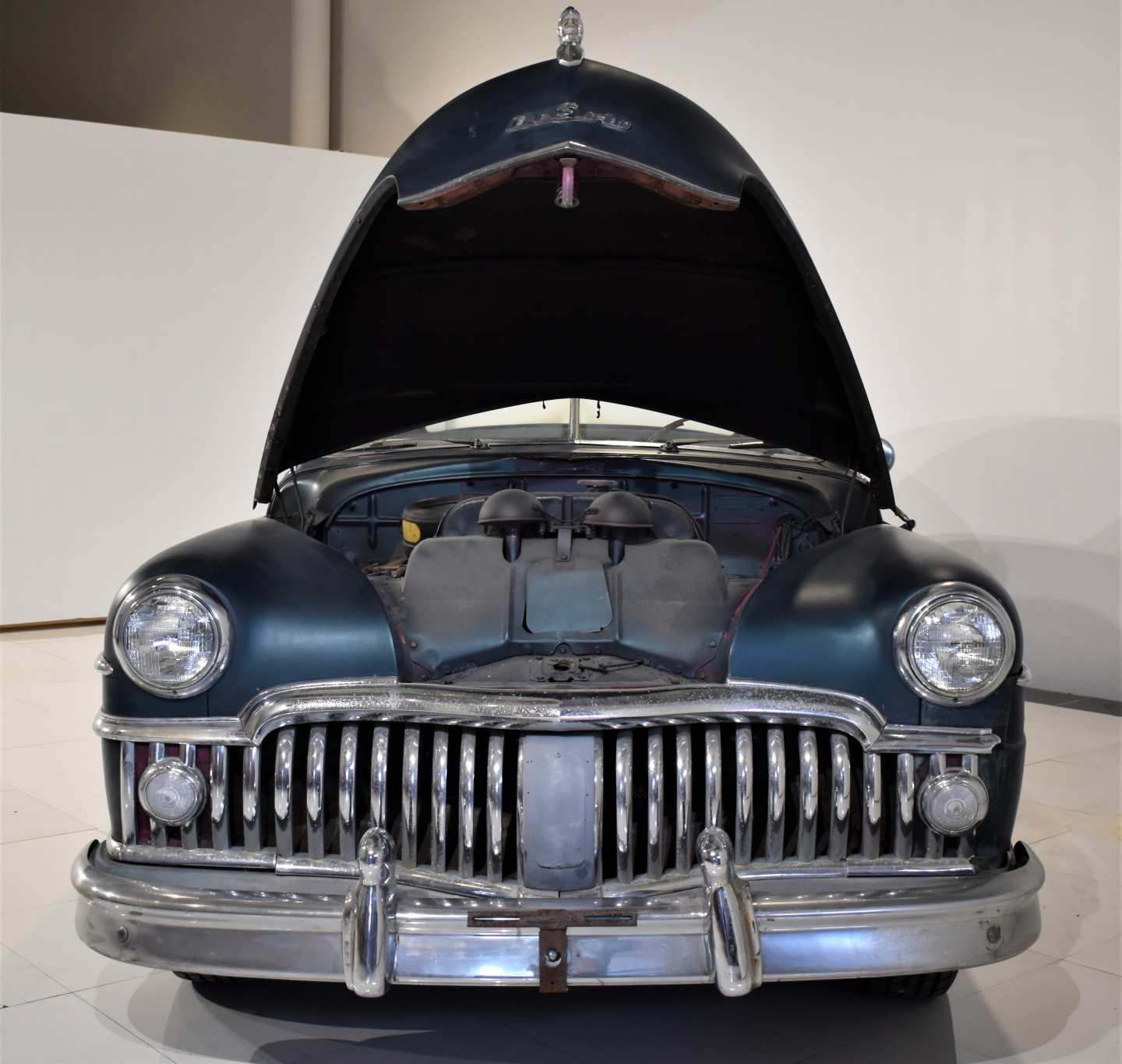 4th Image of a 1950 CHRYSLER DESOTO