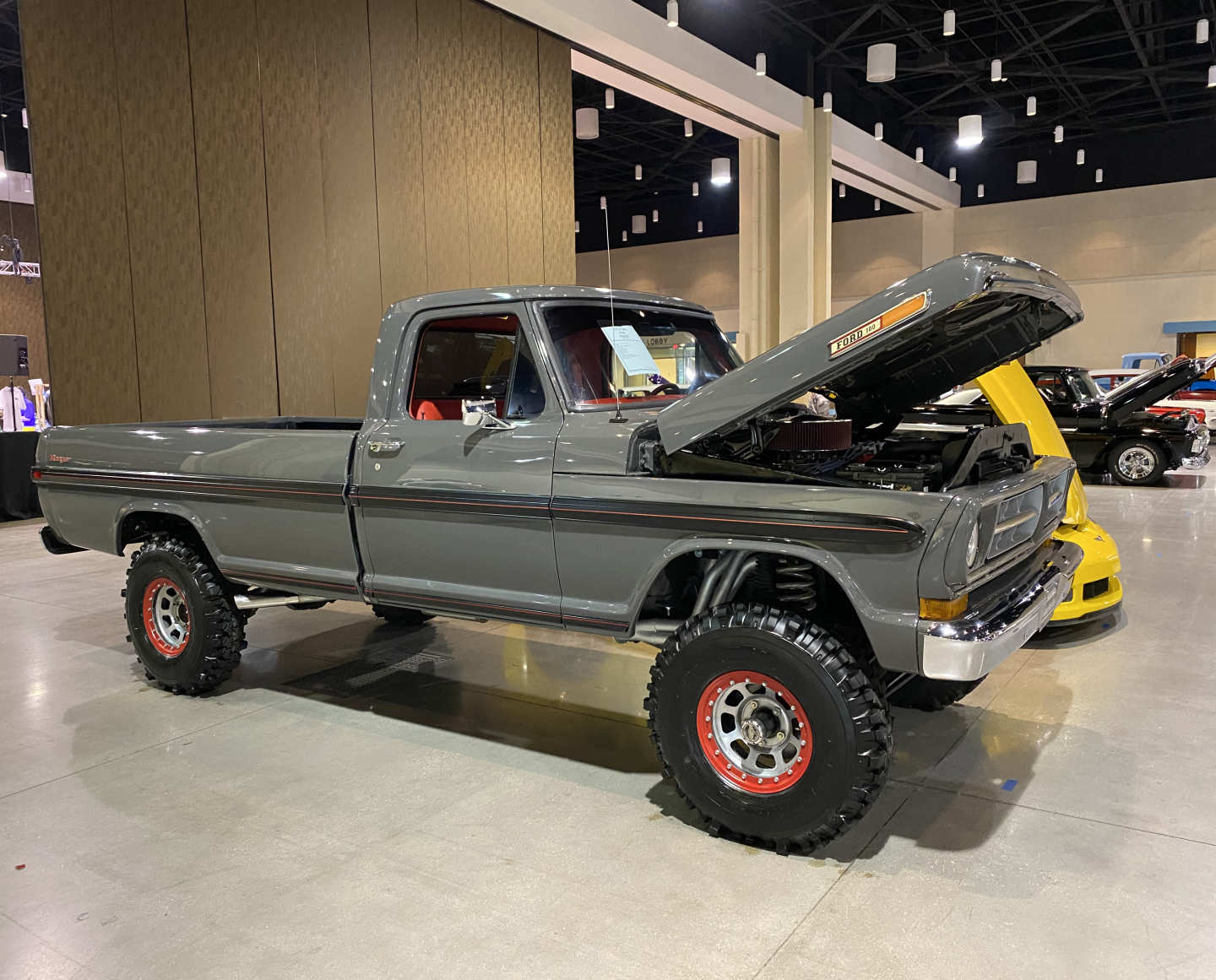 2nd Image of a 1971 FORD F100