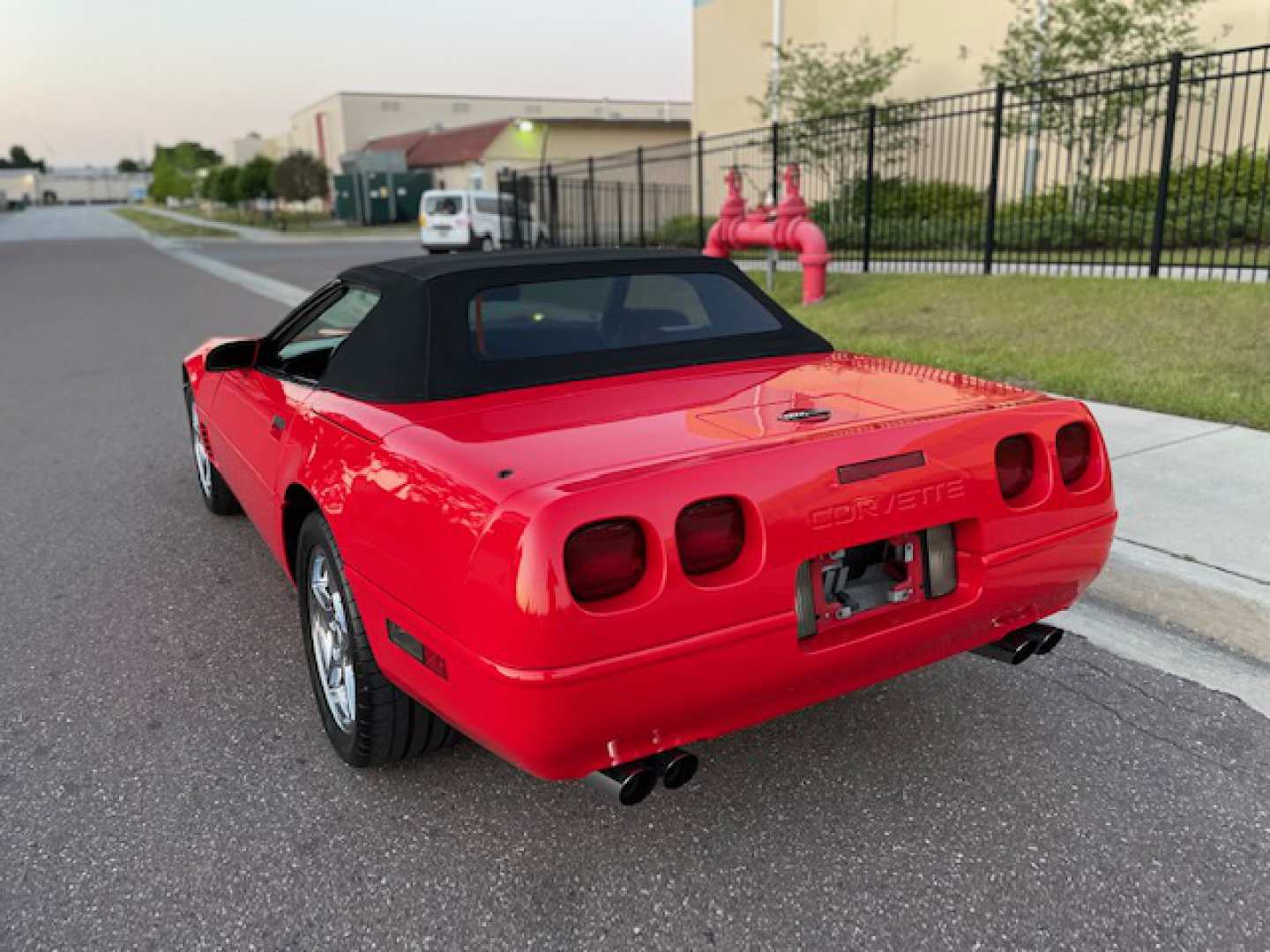 2nd Image of a 1995 CHEVROLET CORVETTE