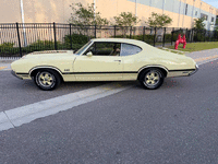 Image 2 of 8 of a 1970 OLDSMOBILE CUTLASS
