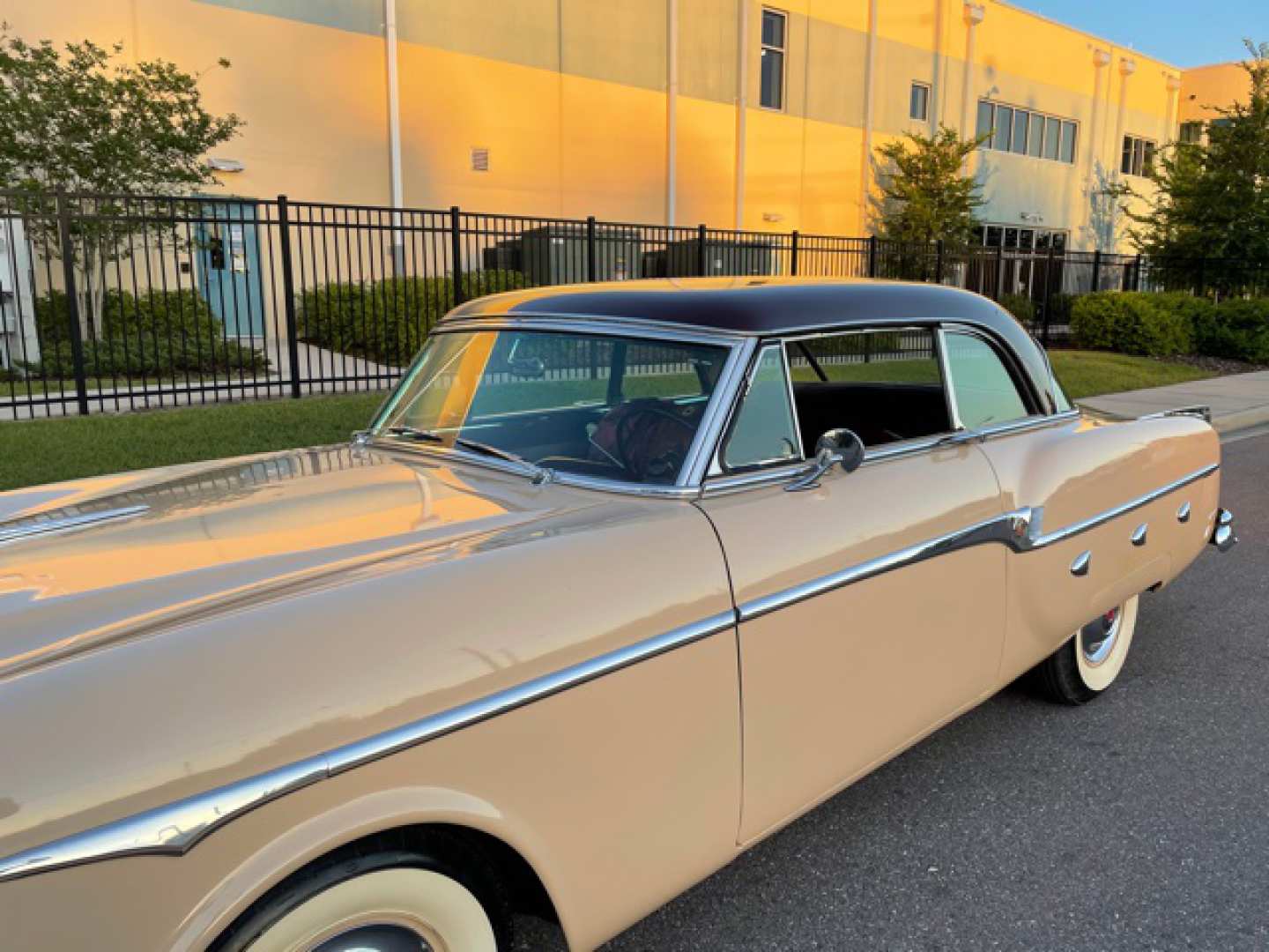 3rd Image of a 1953 PACKARD MAYFAIR