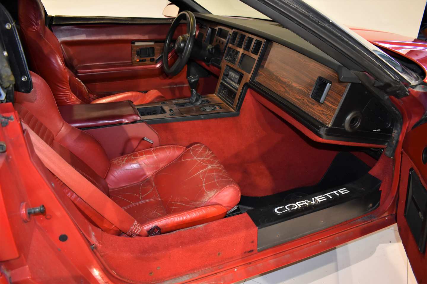 9th Image of a 1988 CHEVROLET CORVETTE