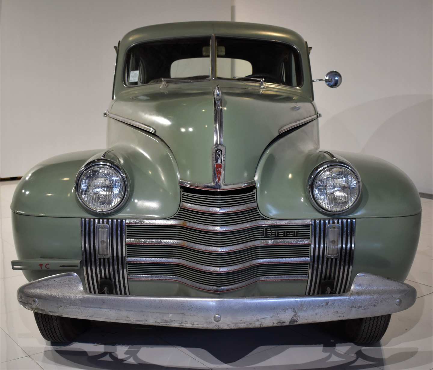 4th Image of a 1940 OLDSMOBILE 60 SERIES