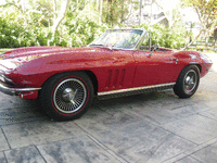 Image 7 of 14 of a 1966 CHEVROLET CORVETTE