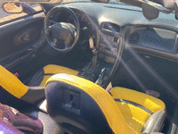 Image 6 of 7 of a 1998 CHEVROLET CORVETTE