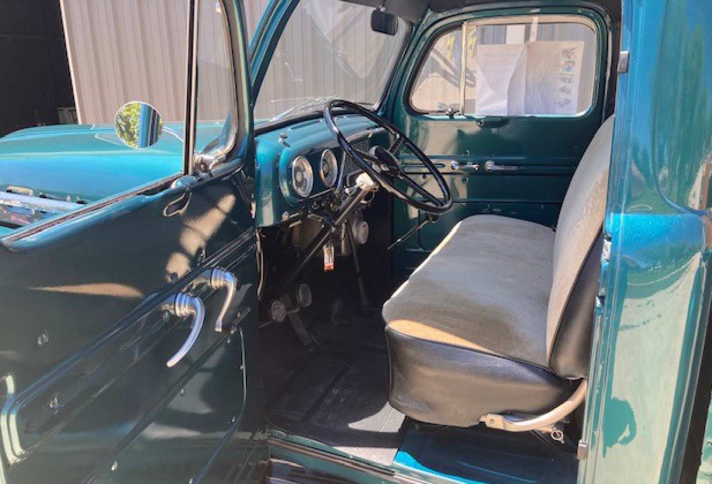 5th Image of a 1951 FORD F3