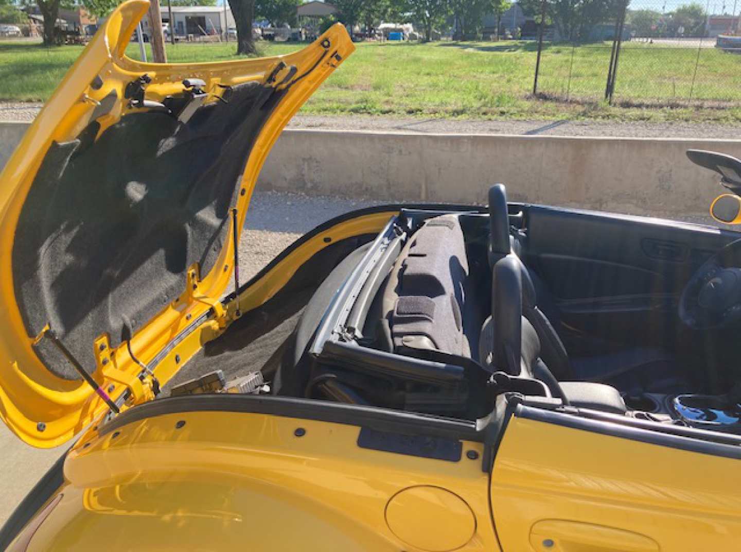 3rd Image of a 2000 PLYMOUTH PROWLER