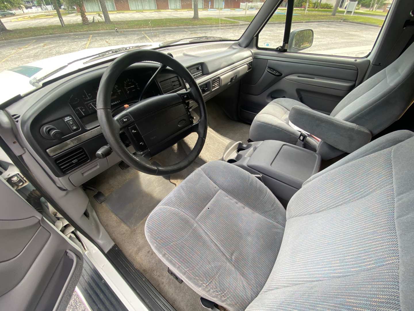 10th Image of a 1995 FORD BRONCO XLT