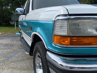 Image 7 of 15 of a 1995 FORD BRONCO XLT