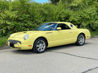 Image 1 of 9 of a 2002 FORD THUNDERBIRD