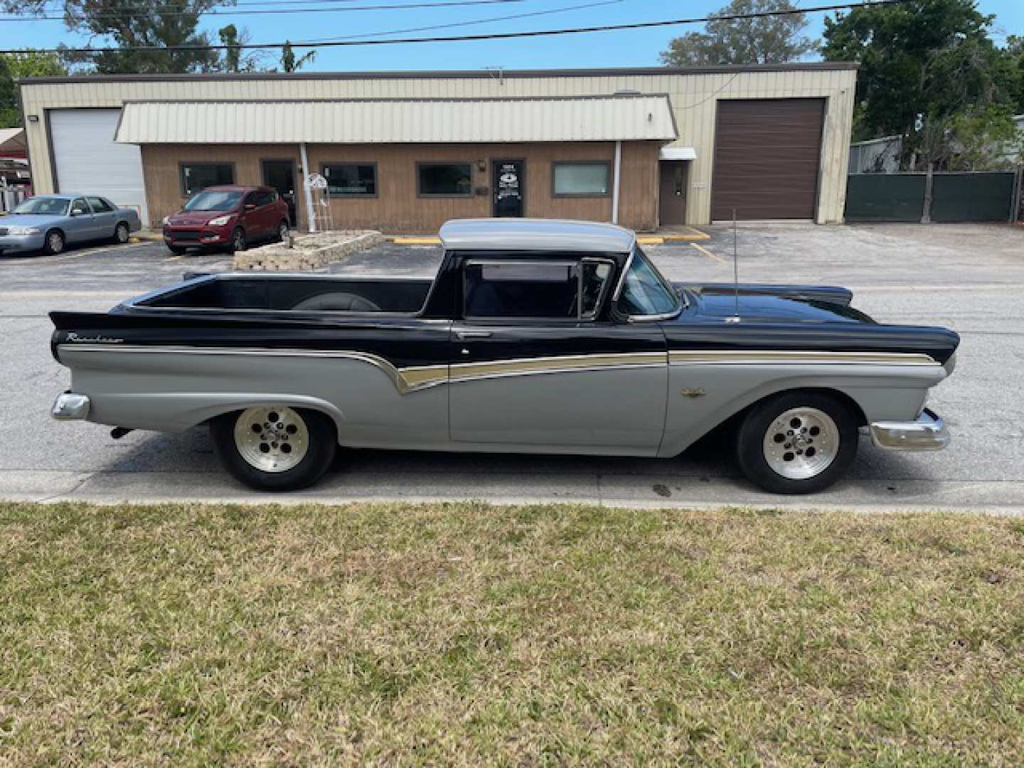 5th Image of a 1957 FORD RANCHERO