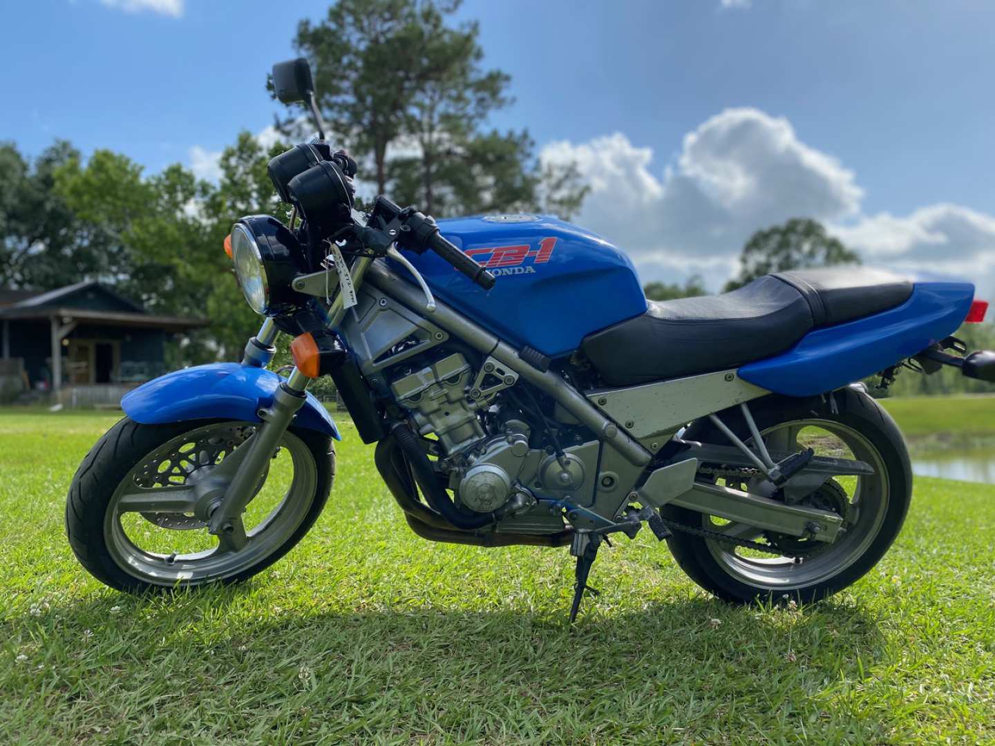 1st Image of a 1990 HONDA CB400