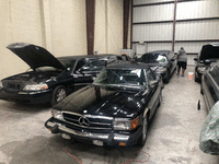 Image 4 of 9 of a 1986 MERCEDES-BENZ 560 560SL