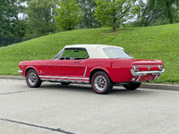 Image 3 of 7 of a 1965 FORD MUSTANG
