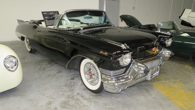 3rd Image of a 1957 CADILLAC ELDORADO BIARRITZ