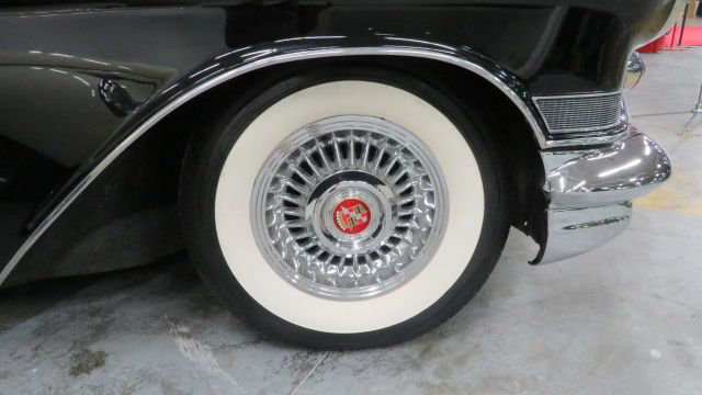 12th Image of a 1957 CADILLAC ELDORADO BIARRITZ