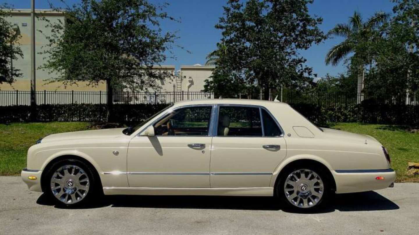 5th Image of a 2006 BENTLEY ARNAGE R