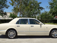 Image 7 of 59 of a 2006 BENTLEY ARNAGE R