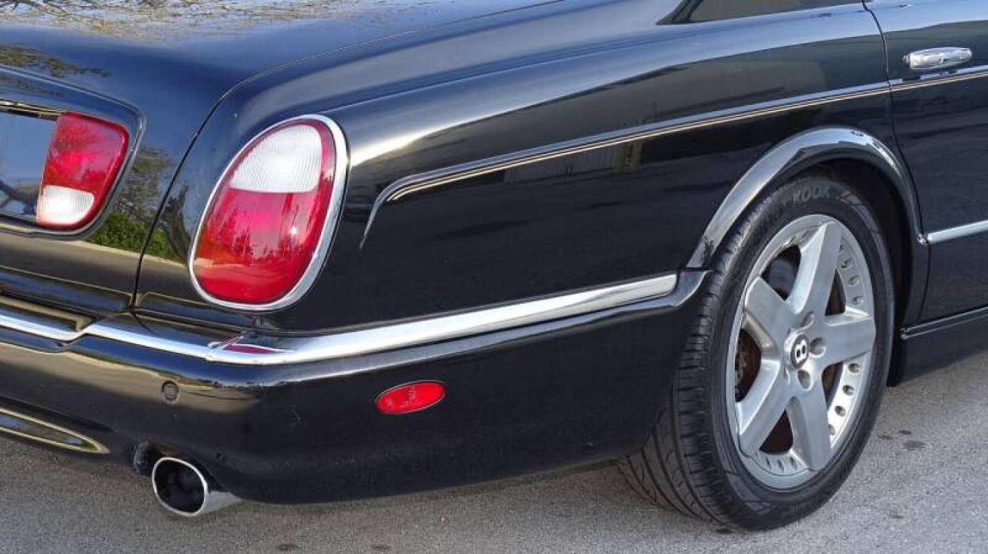 7th Image of a 2002 BENTLEY ARNAGE RED LABEL
