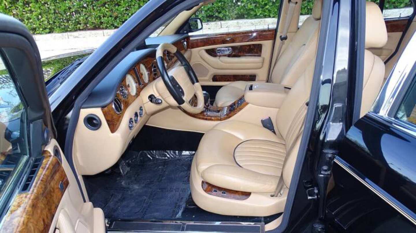 15th Image of a 2002 BENTLEY ARNAGE RED LABEL