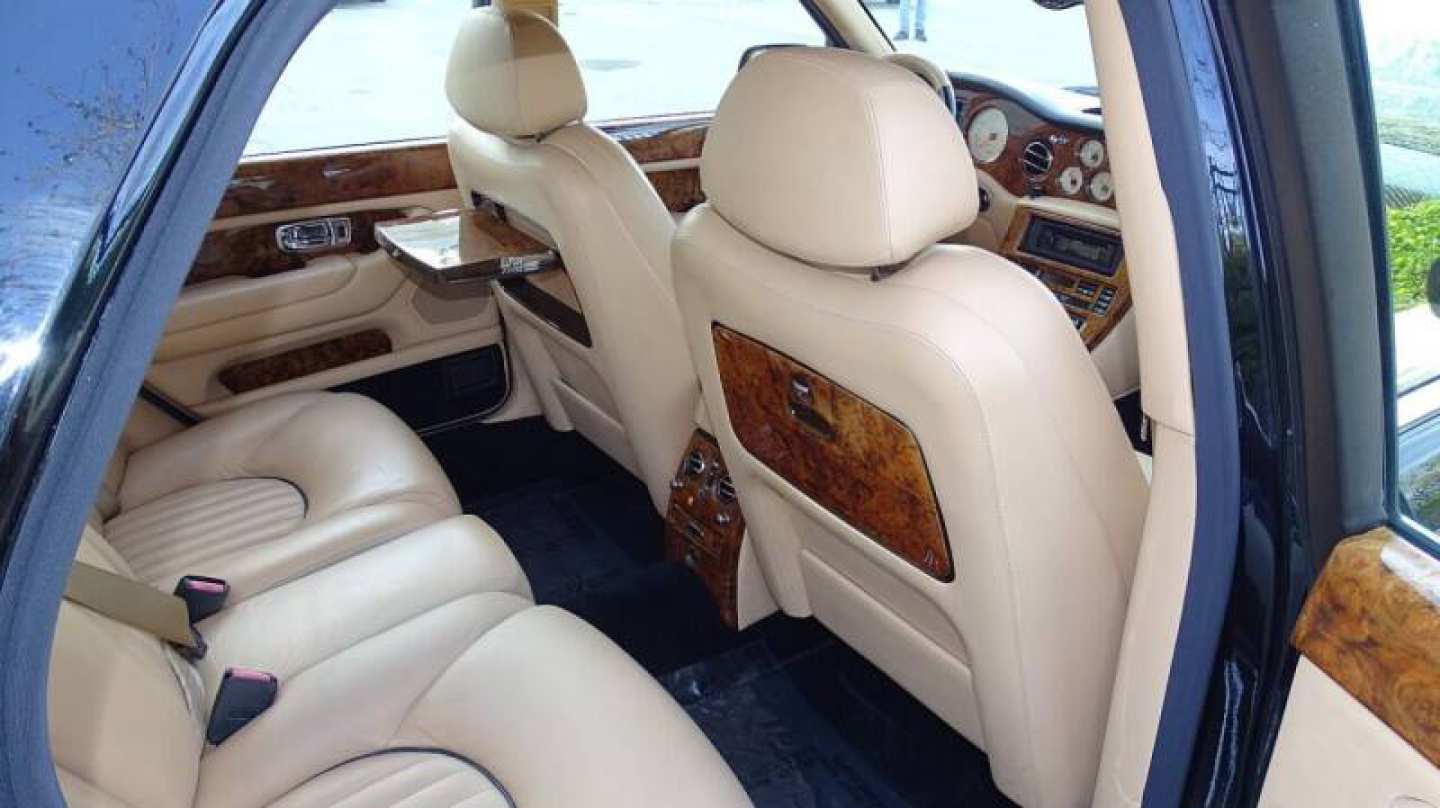 21st Image of a 2002 BENTLEY ARNAGE RED LABEL