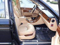 Image 19 of 54 of a 2002 BENTLEY ARNAGE RED LABEL