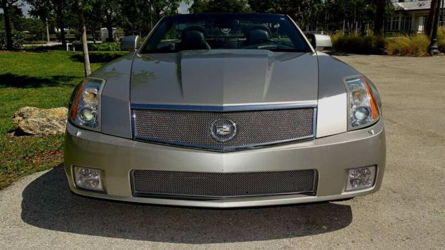 8th Image of a 2007 CADILLAC XLR-V