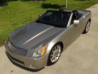 Image 13 of 43 of a 2007 CADILLAC XLR-V