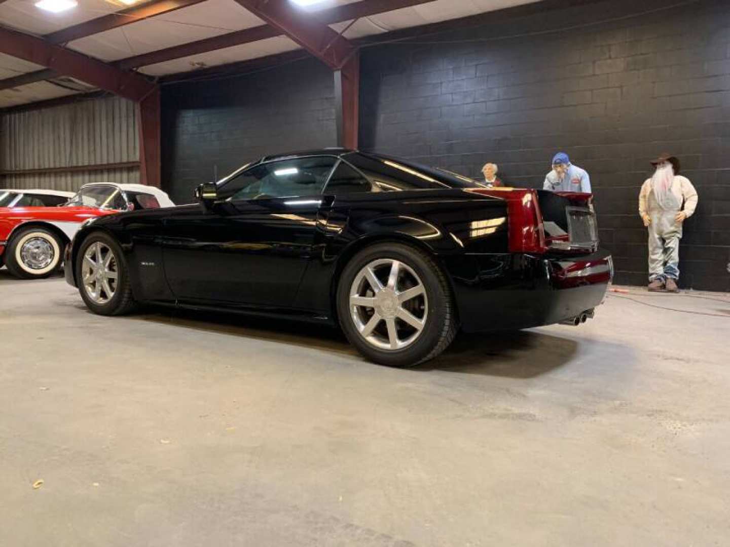 1st Image of a 2004 CADILLAC XLR ROADSTER