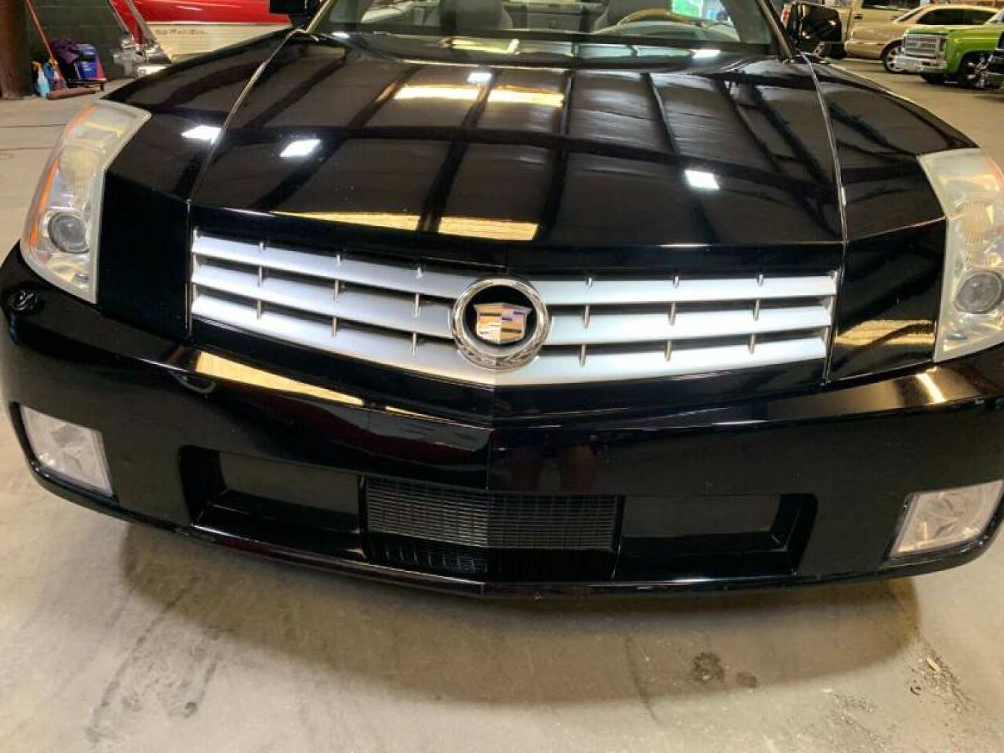 12th Image of a 2004 CADILLAC XLR ROADSTER