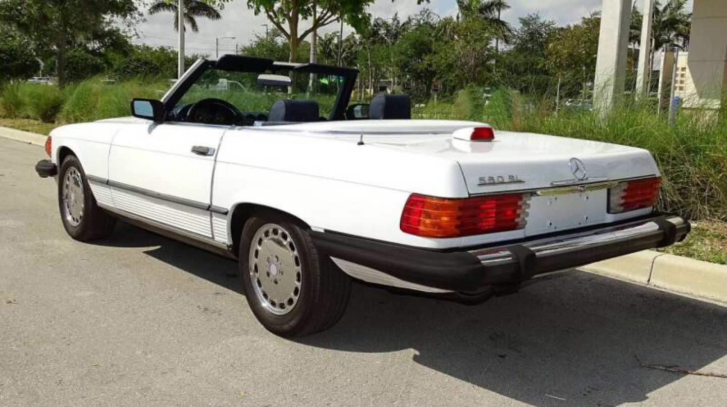 5th Image of a 1987 MERCEDES-BENZ 560 560SL