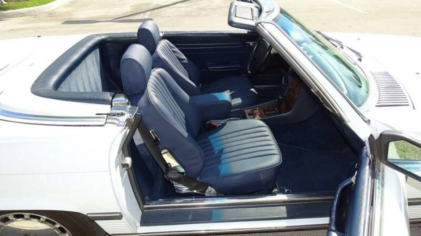 22nd Image of a 1987 MERCEDES-BENZ 560 560SL