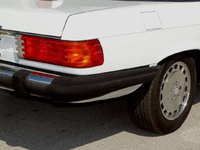 Image 11 of 52 of a 1987 MERCEDES-BENZ 560 560SL