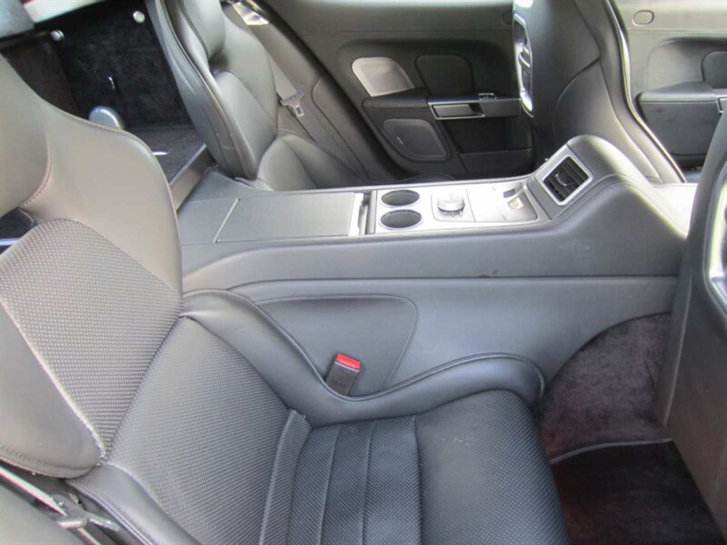 14th Image of a 2011 ASTON MARTIN RAPIDE