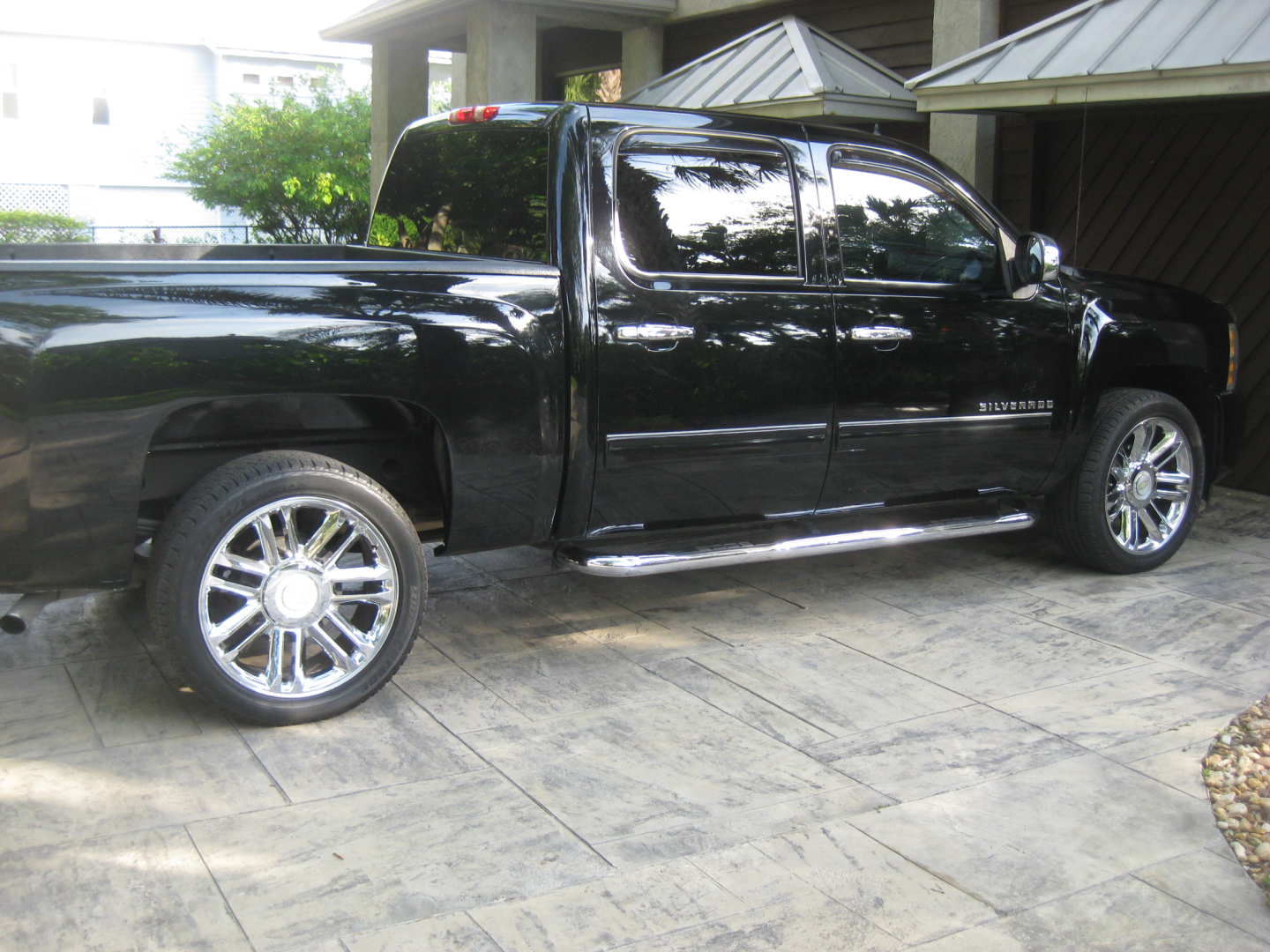 5th Image of a 2010 CHEVROLET SILVERADO 1500 LT