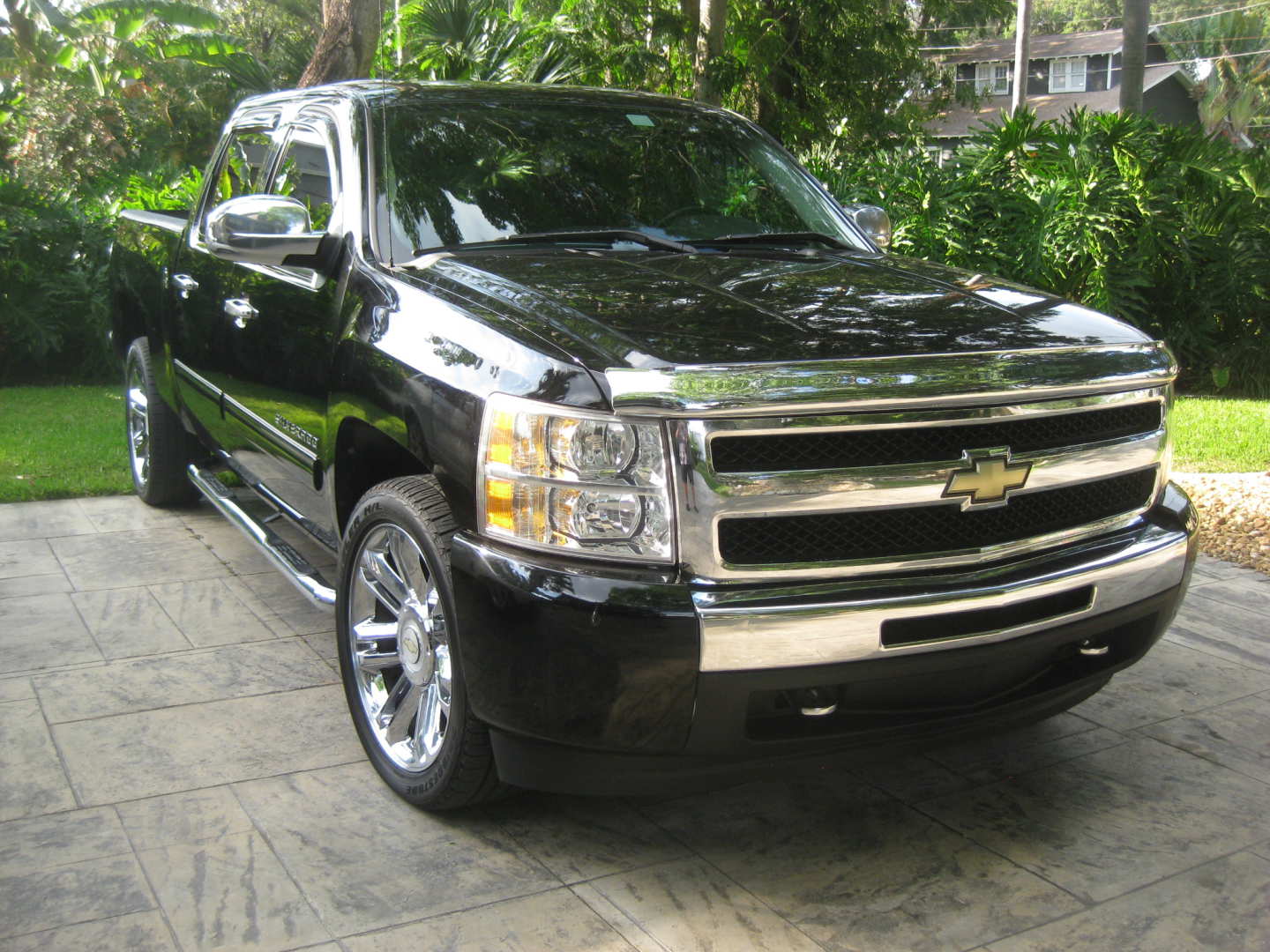 8th Image of a 2010 CHEVROLET SILVERADO 1500 LT