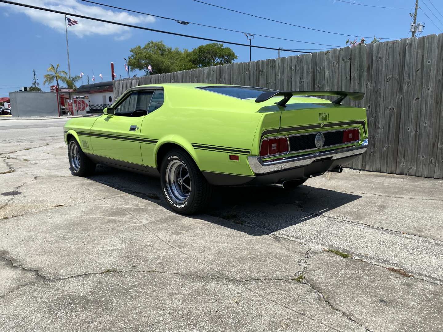 1st Image of a 1971 FORD MUSTANG