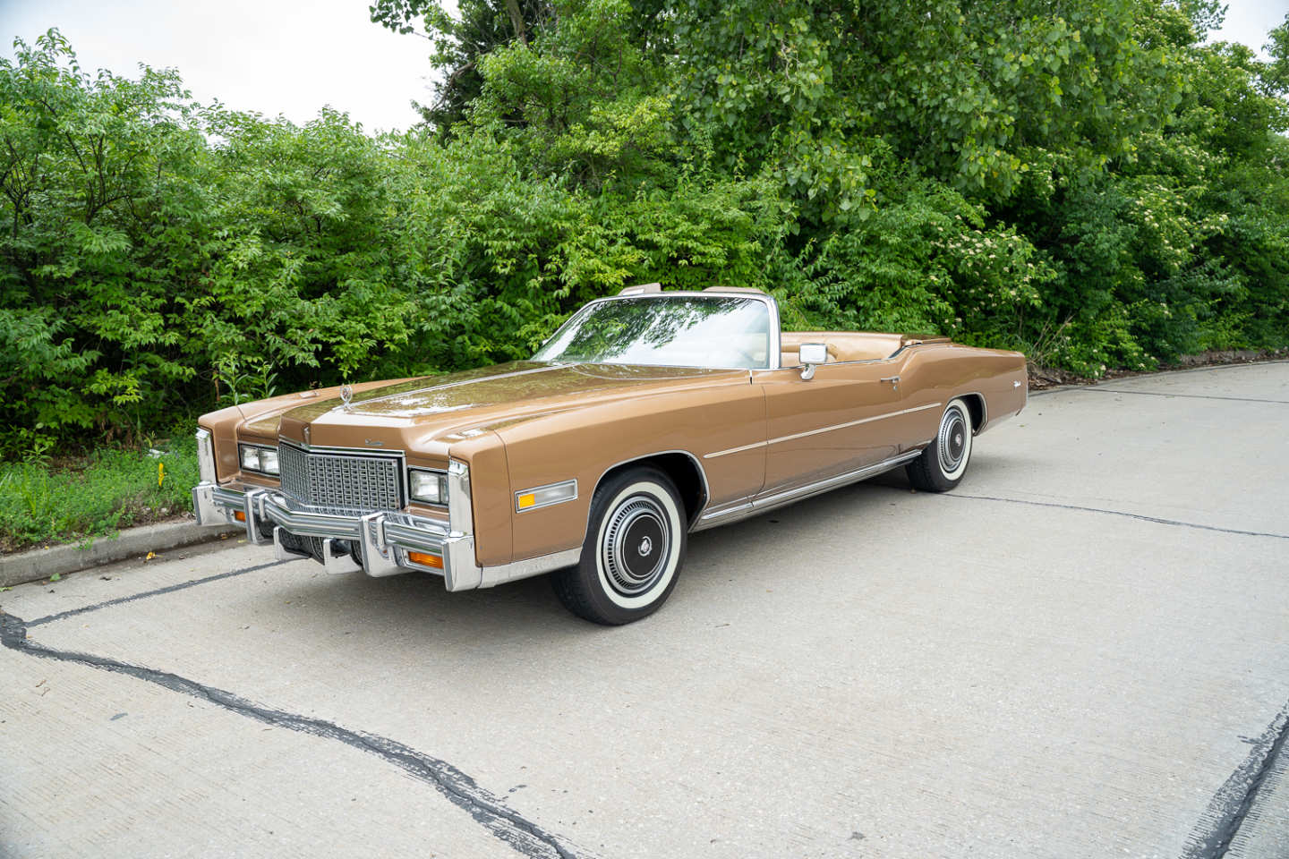 1st Image of a 1976 CADILLAC ELDORADO