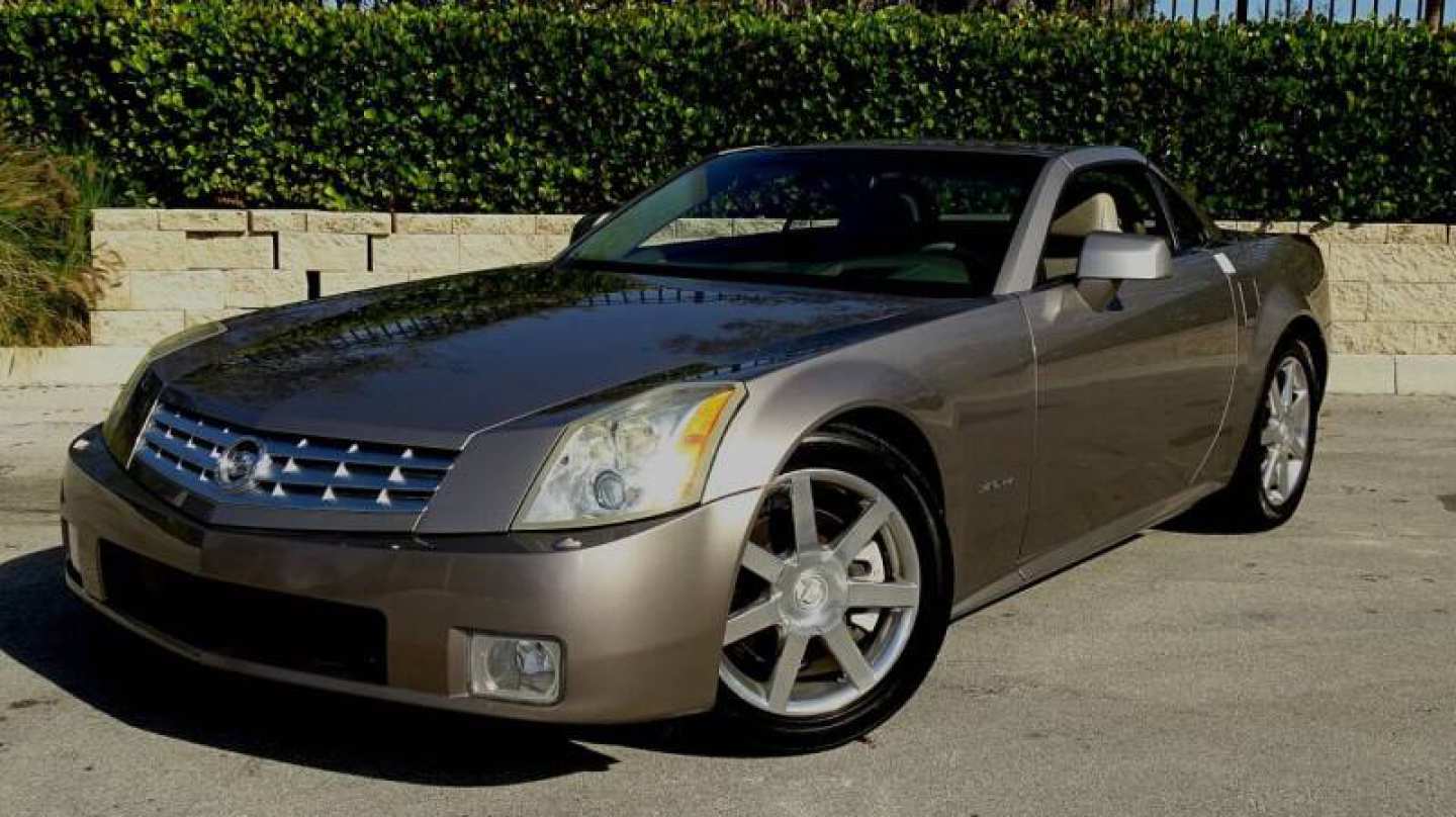 6th Image of a 2004 CADILLAC XLR ROADSTER