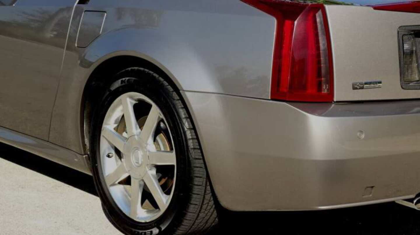 8th Image of a 2004 CADILLAC XLR ROADSTER