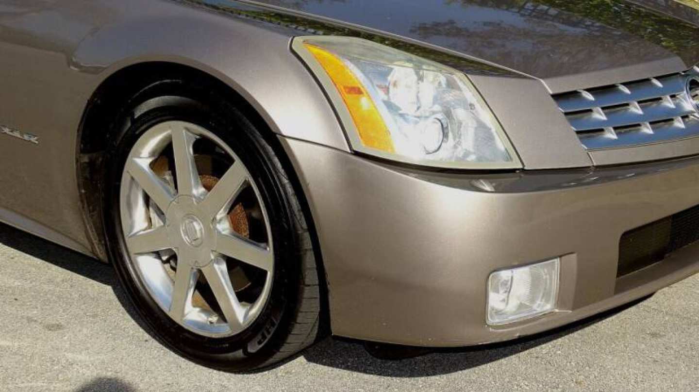 12th Image of a 2004 CADILLAC XLR ROADSTER