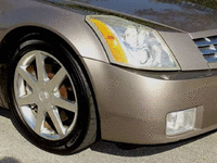 Image 13 of 54 of a 2004 CADILLAC XLR ROADSTER