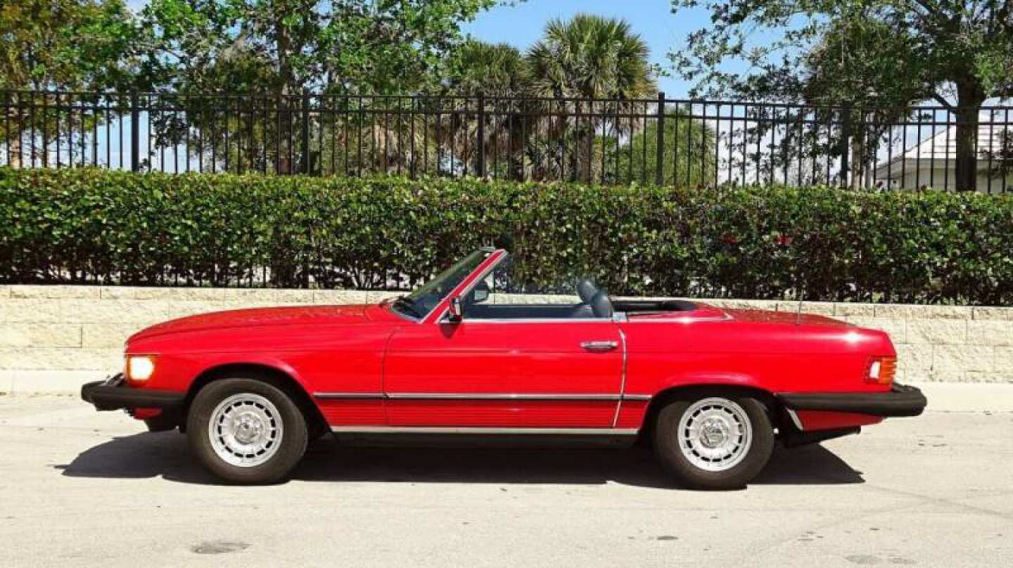 1st Image of a 1985 MERCEDES-BENZ 380SL