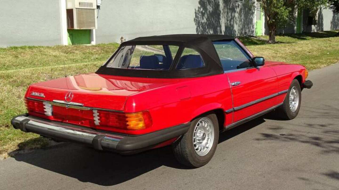 2nd Image of a 1985 MERCEDES-BENZ 380SL