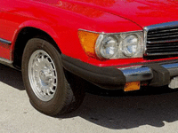 Image 11 of 47 of a 1985 MERCEDES-BENZ 380SL