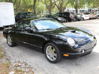 Image 6 of 23 of a 2002 FORD THUNDERBIRD