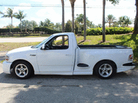 Image 12 of 20 of a 1999 FORD F-150 SVT LIGHTNING