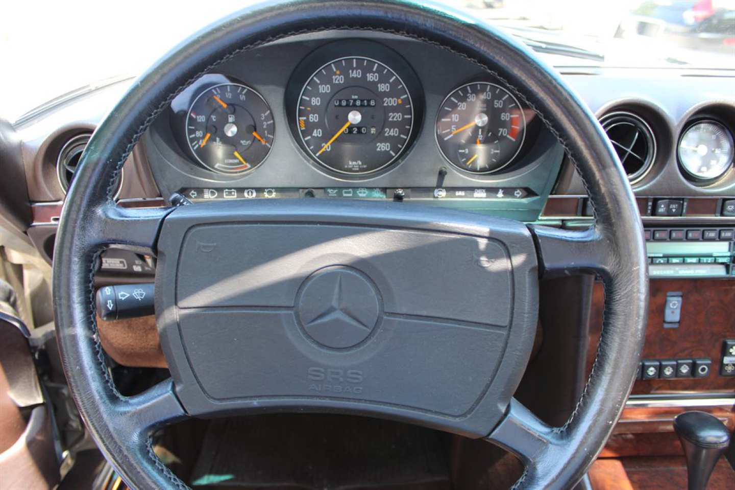 18th Image of a 1989 MERCEDES-BENZ 560 560SL