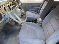 Image 11 of 17 of a 1985 FORD BRONCO II
