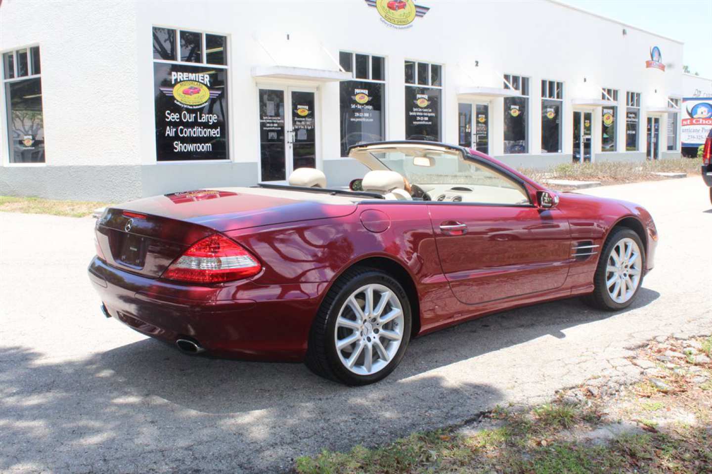 10th Image of a 2007 MERCEDES-BENZ SL-CLASS SL550